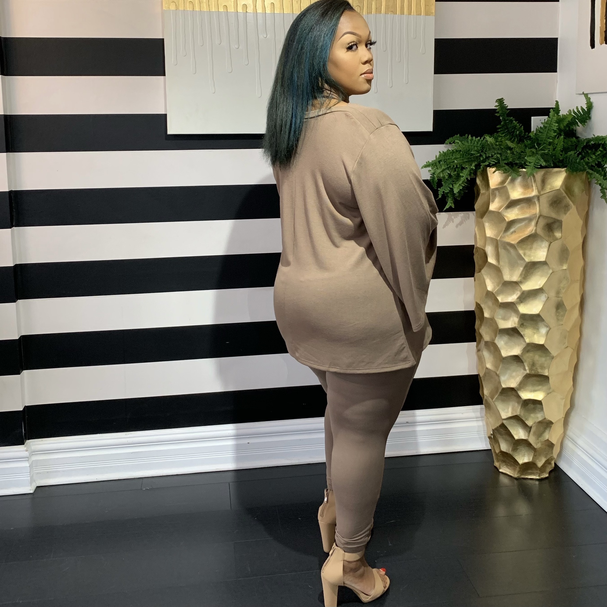Minx Two Piece Set-Curvy-Mocha