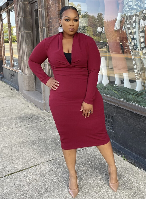 Elizabeth Dress-Curvy-Burgundy