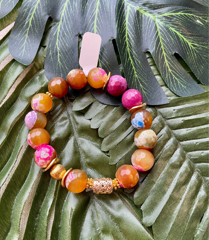 “Raspberry Beret” Shalom Beadz