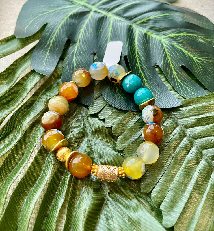 “Blueberry Beret” Shalom Beadz