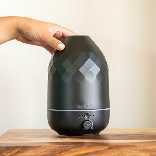 Onyx  Volo Diffuser Doterra