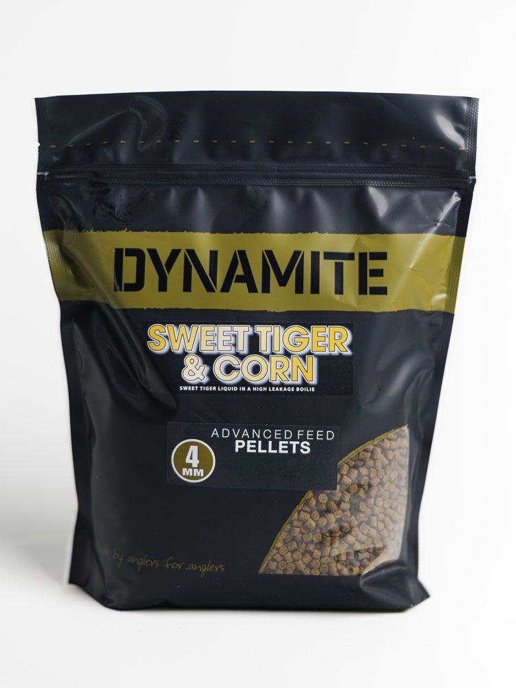 Dynamite Sweet Tiger Corn Pellets 6 mm 900 g