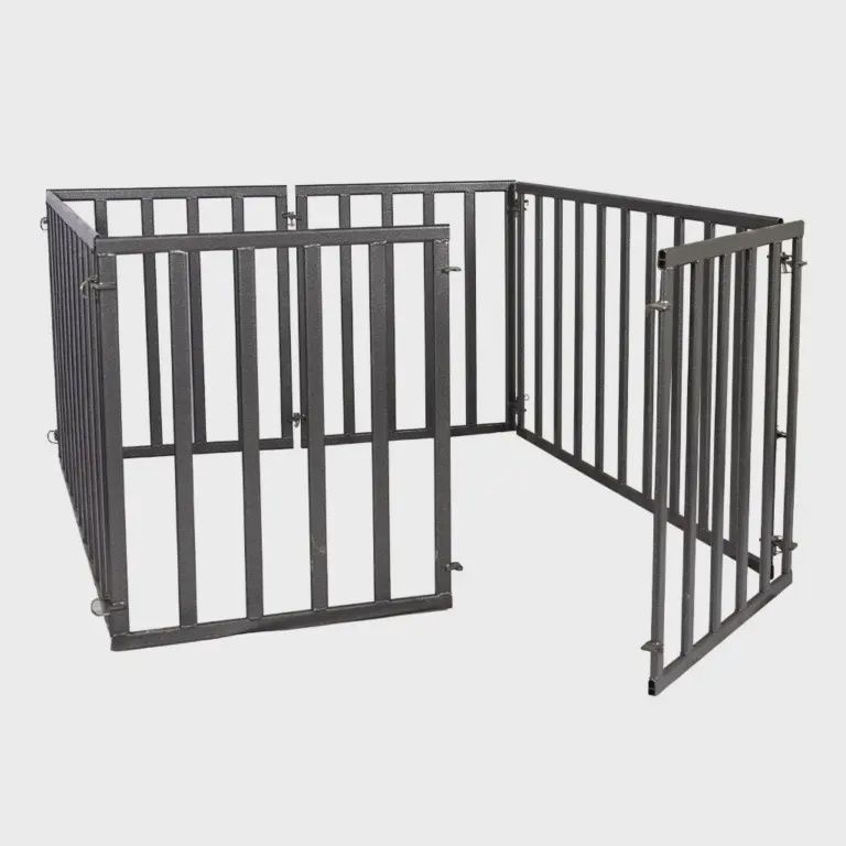 Portable Pig Fitting Pen