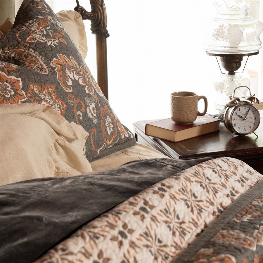 Abbie Quilt Set Full/Queen Grey