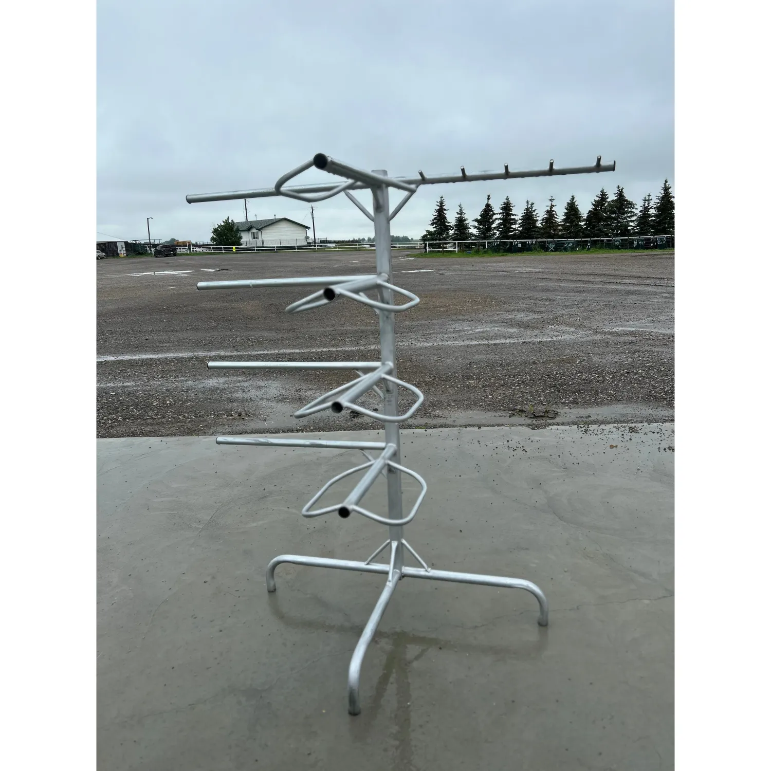 4 Tier Saddle Rack with Bridle &amp; Pad Racks