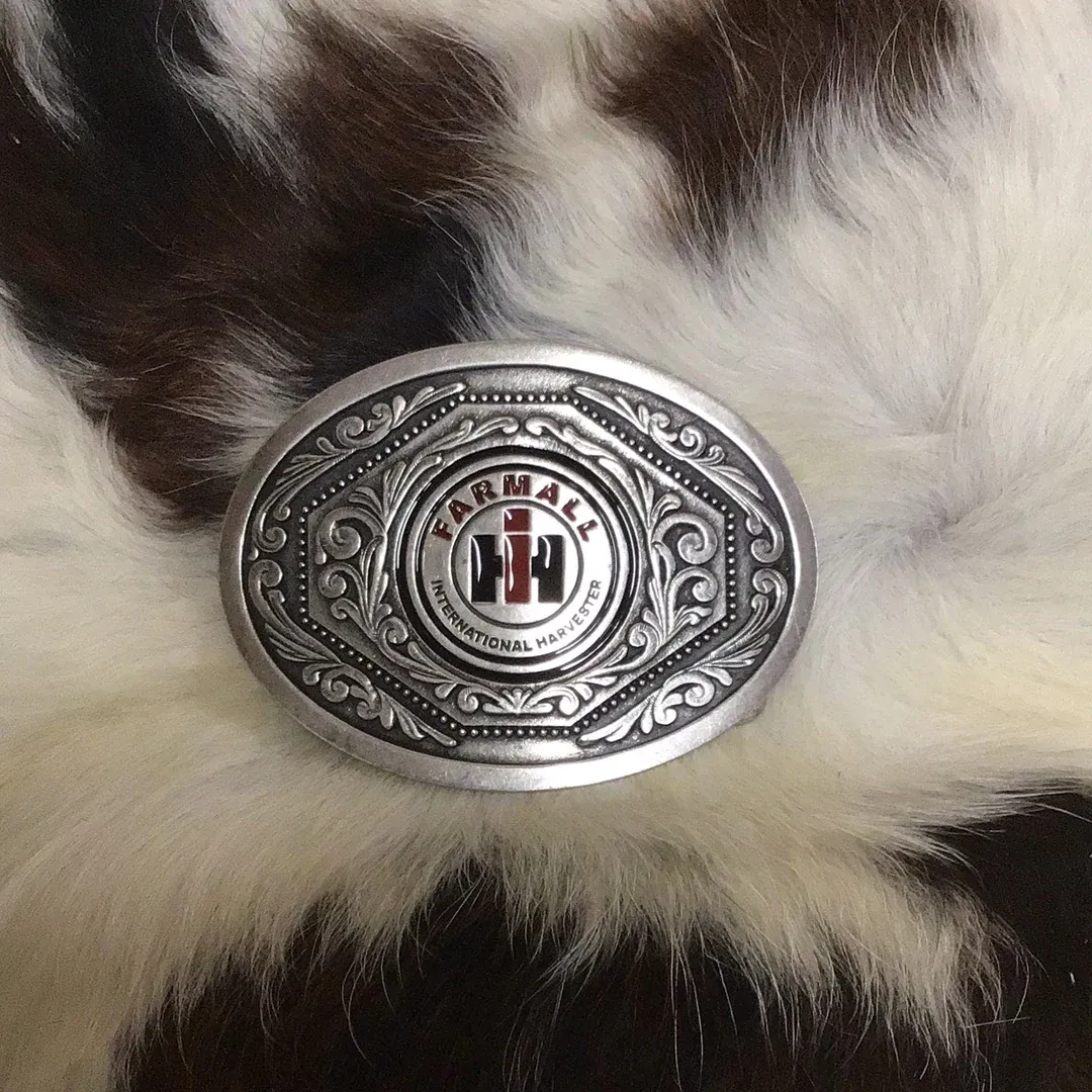 Attitude Buckle - Antique Silver Classic Case International Harvester (Large)