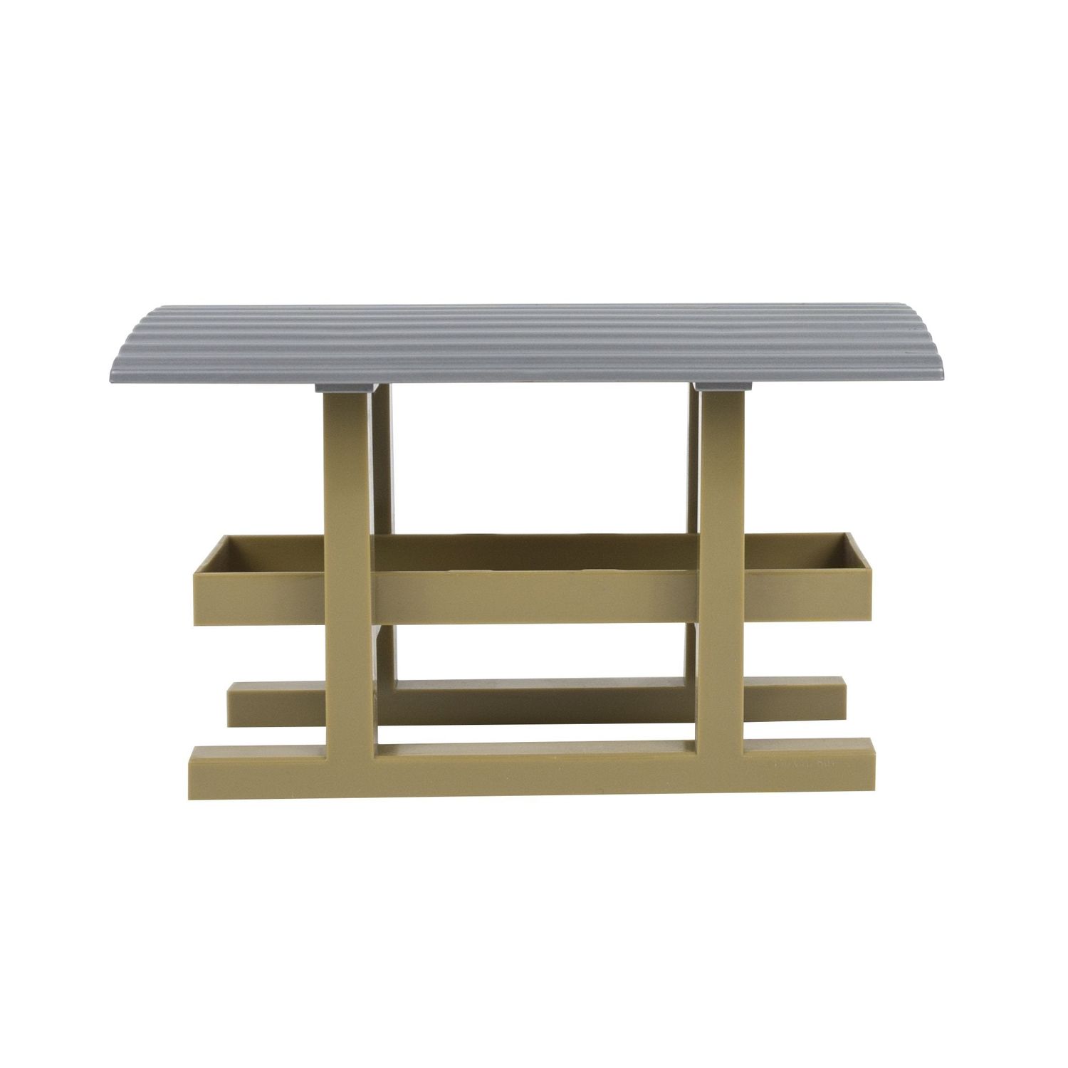 Big Country Toys Mineral Feeder