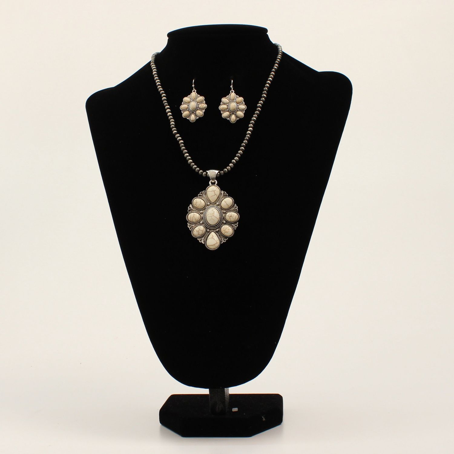 Blazin Roxx Beaded Squash Blossom Necklace &amp; Earring Set - White