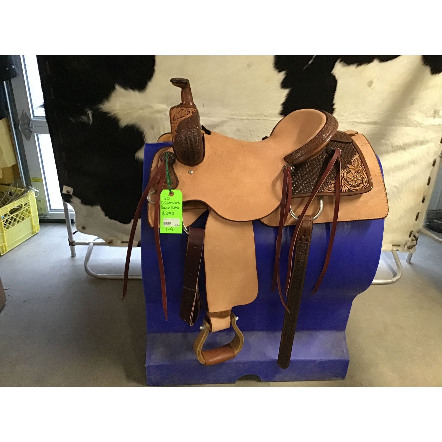 Cattleman's 16.5 Ranch Cutting Saddle - 1-9