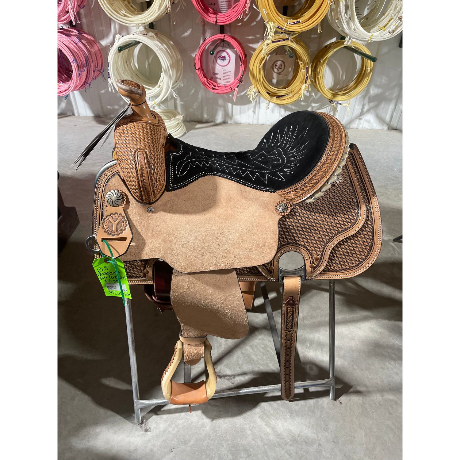 Circle Y 15.5" Cheyenne All Around Saddle
