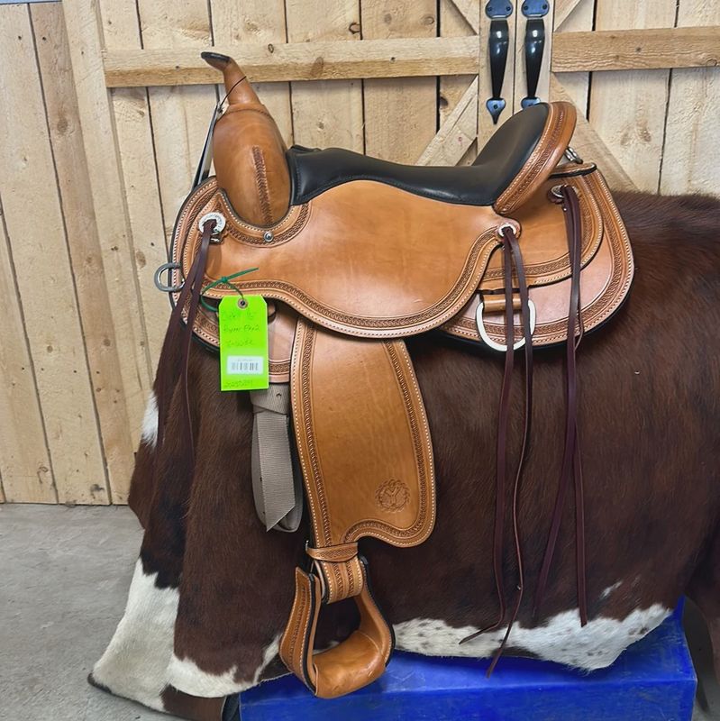 Circle Y 16” Pioneer Flex 2 Trail Saddle X-Wide