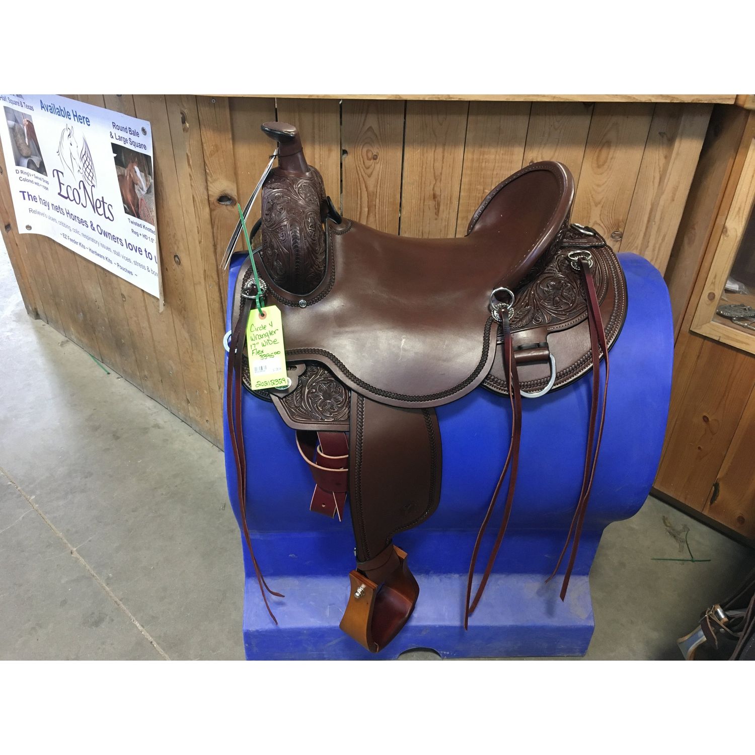 Circle Y Wrangler 17" Wide Flex 2 Trail Saddle