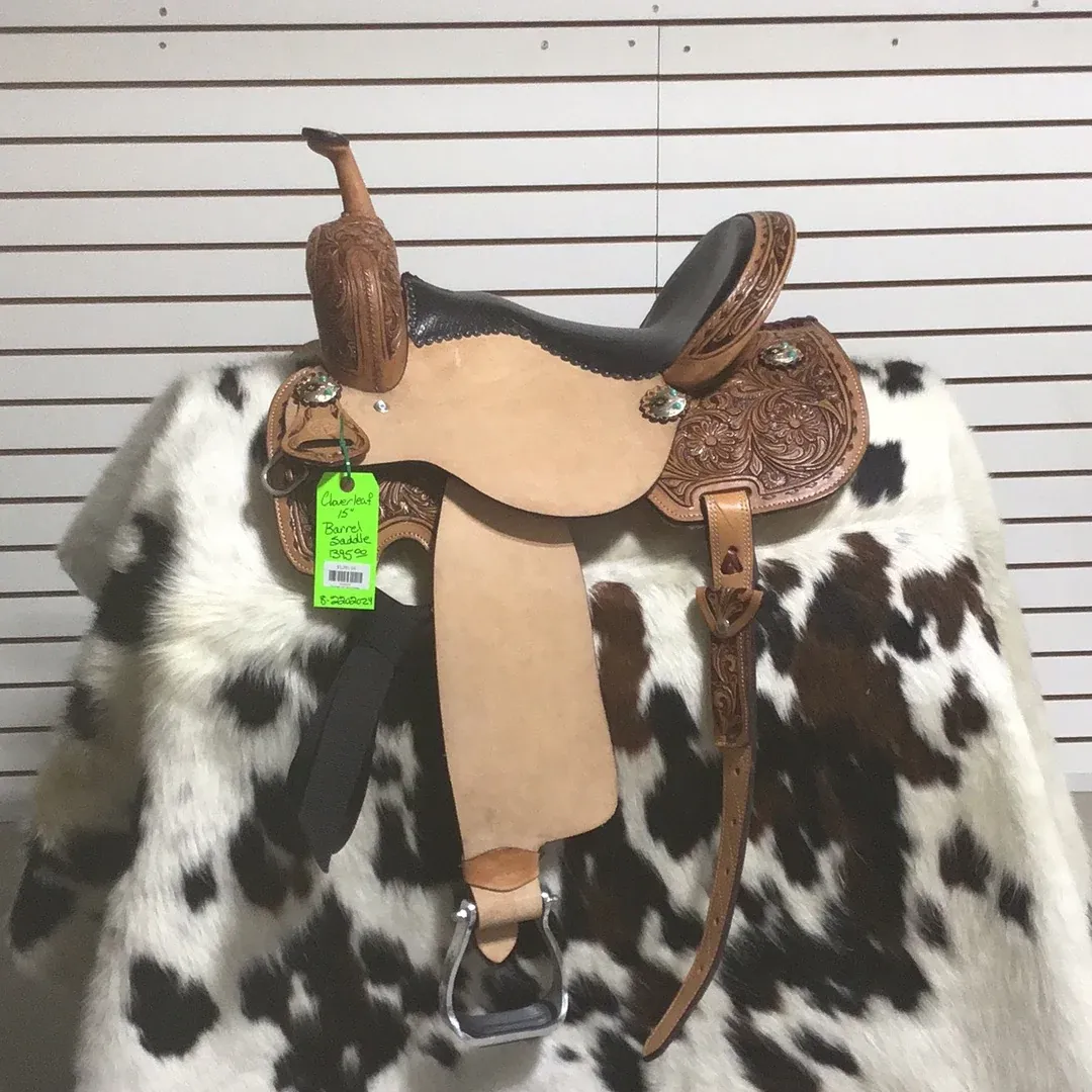 Cloverleaf 15" Barrel Saddle-13