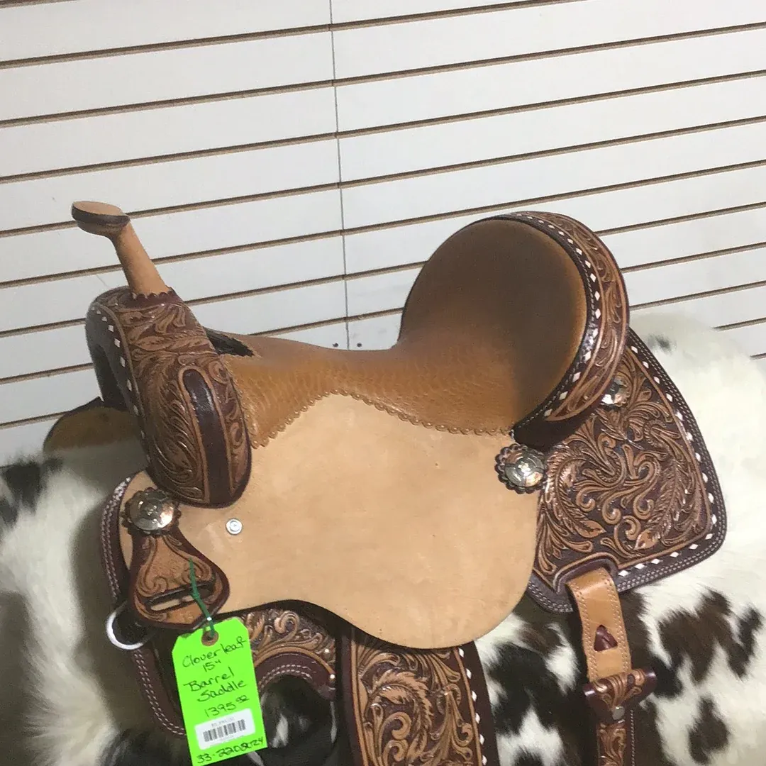 Cloverleaf 15" Barrel Saddle-2