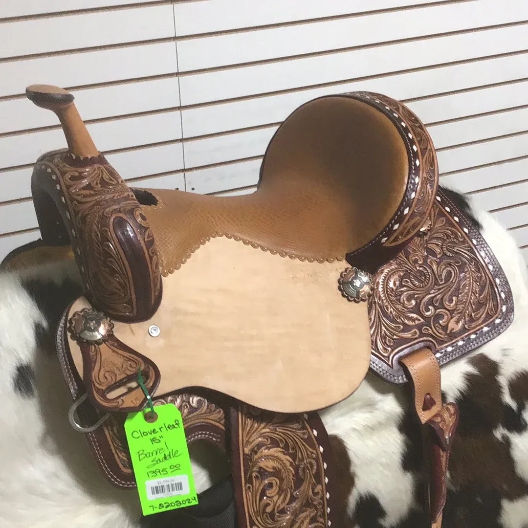 Cloverleaf 15" Barrel Saddle-12