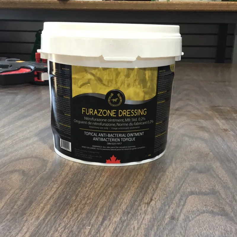 Golden Horseshoe Furazone Ointment 2 Kg