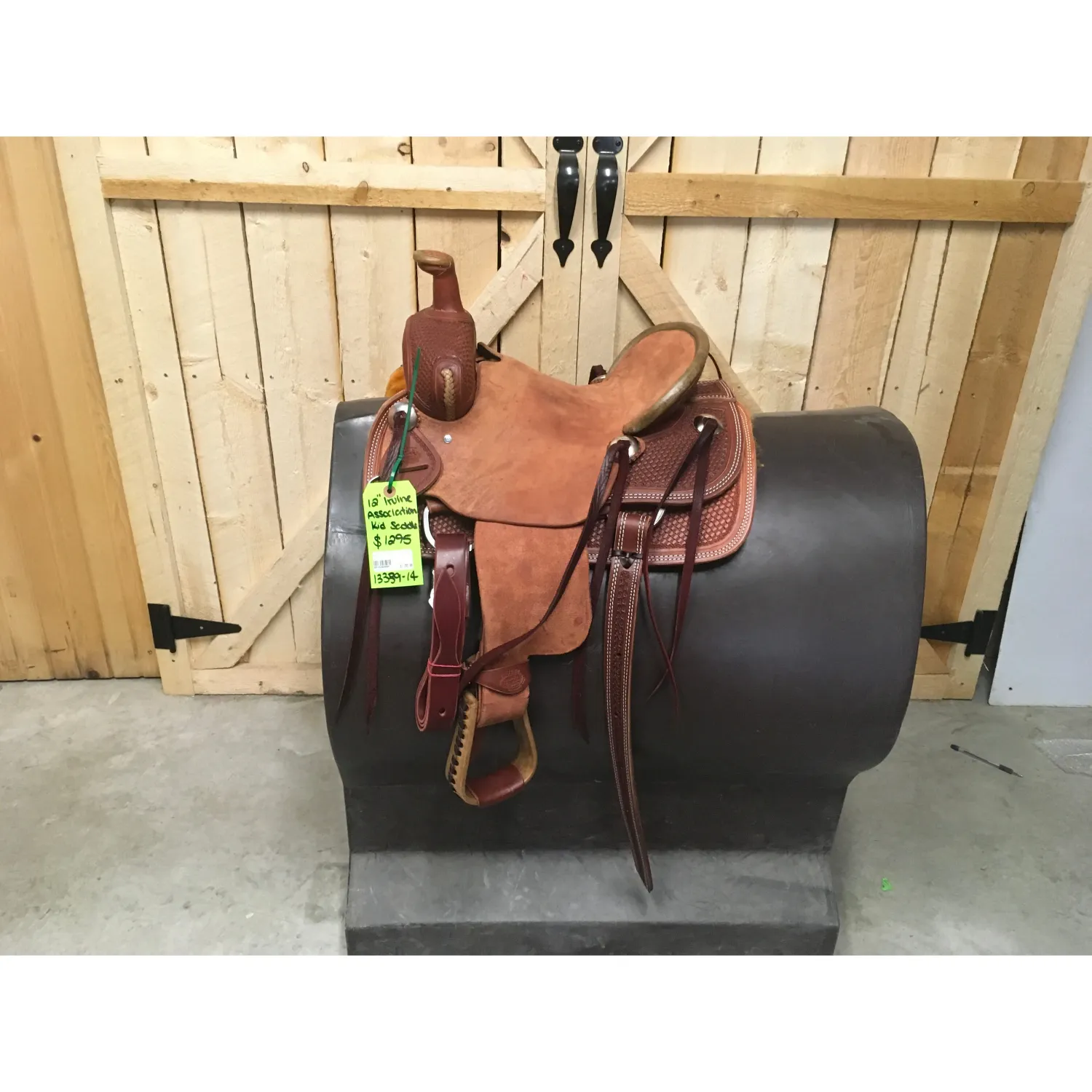 Irvine 12" Association Modified Kids Saddle-2