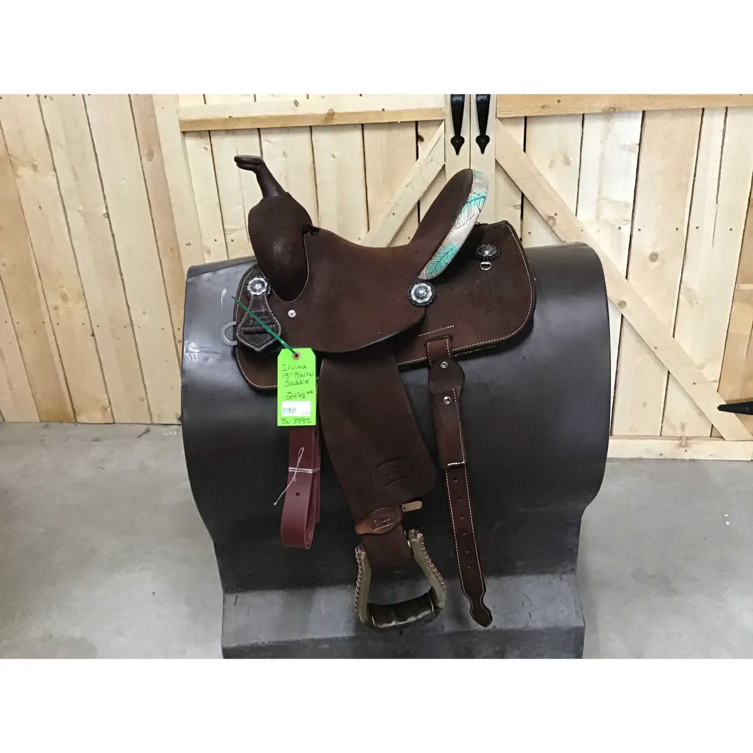 Irvine 13" Barrel Saddle-5