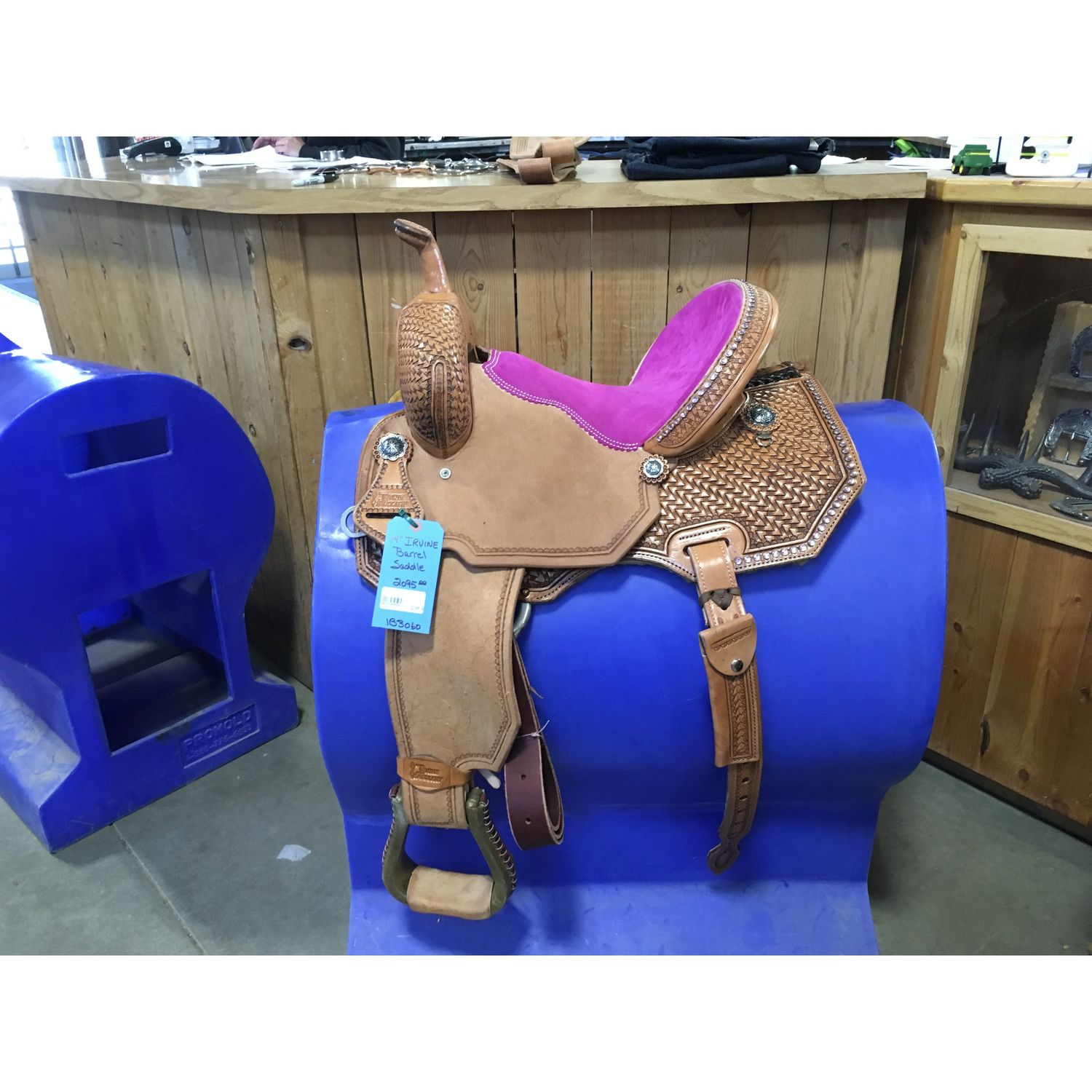 Irvine 14" Barrel Saddle-10