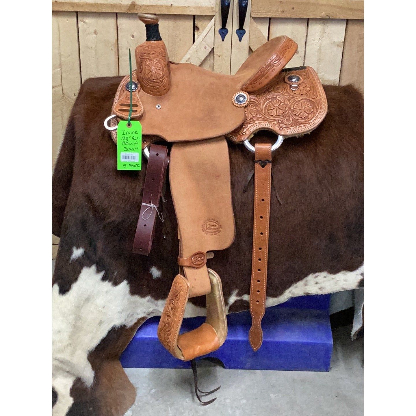 Irvine 13.5" All Around Saddle-2