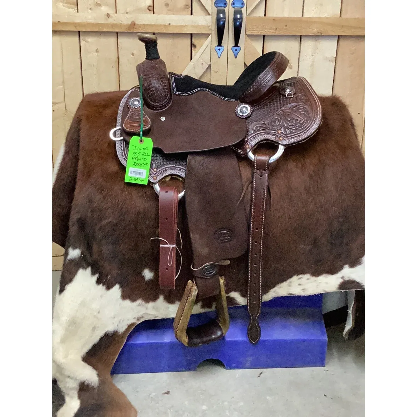 Irvine 13.5" All Around Saddle-3