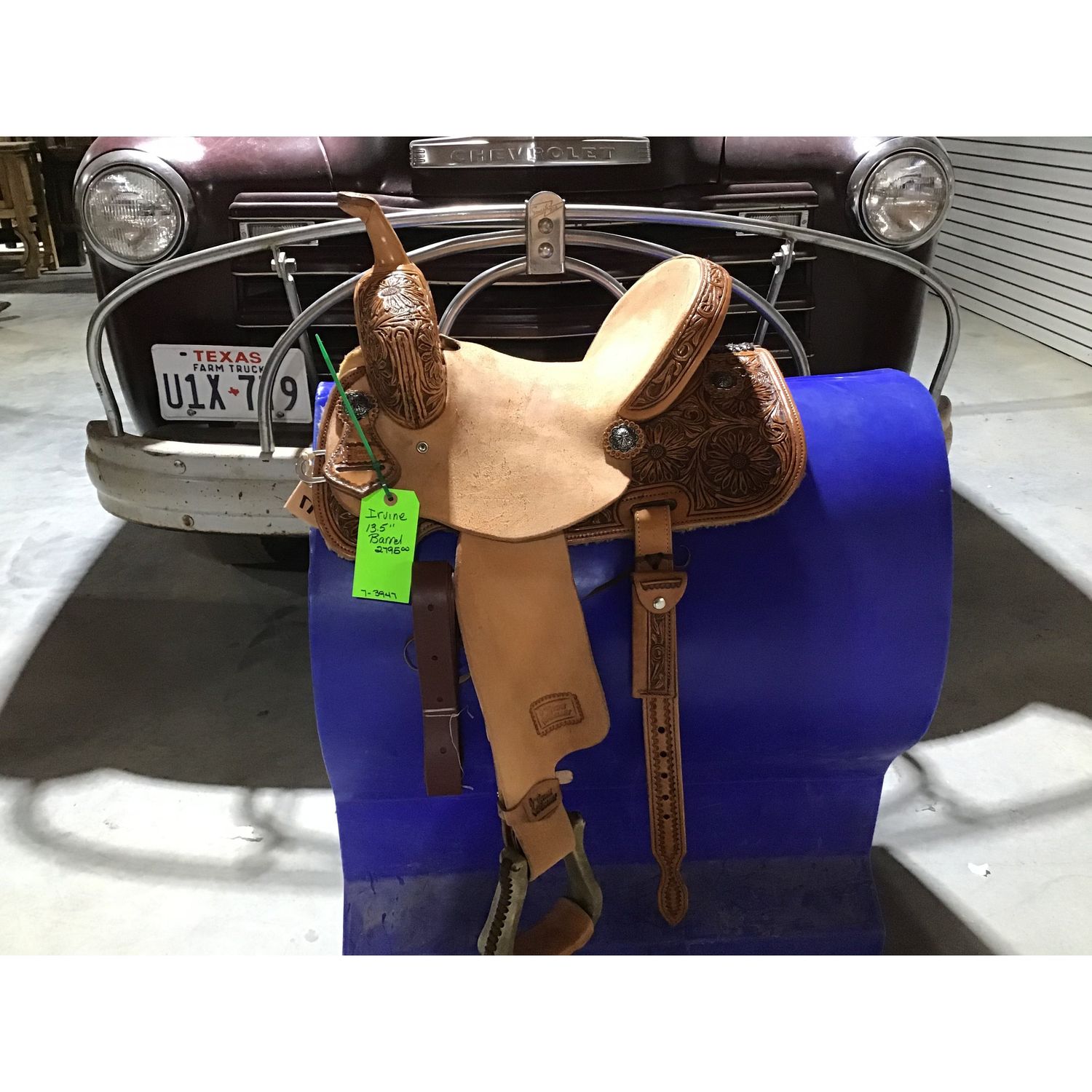 Irvine 13.5" Barrel Saddle - 7-3947