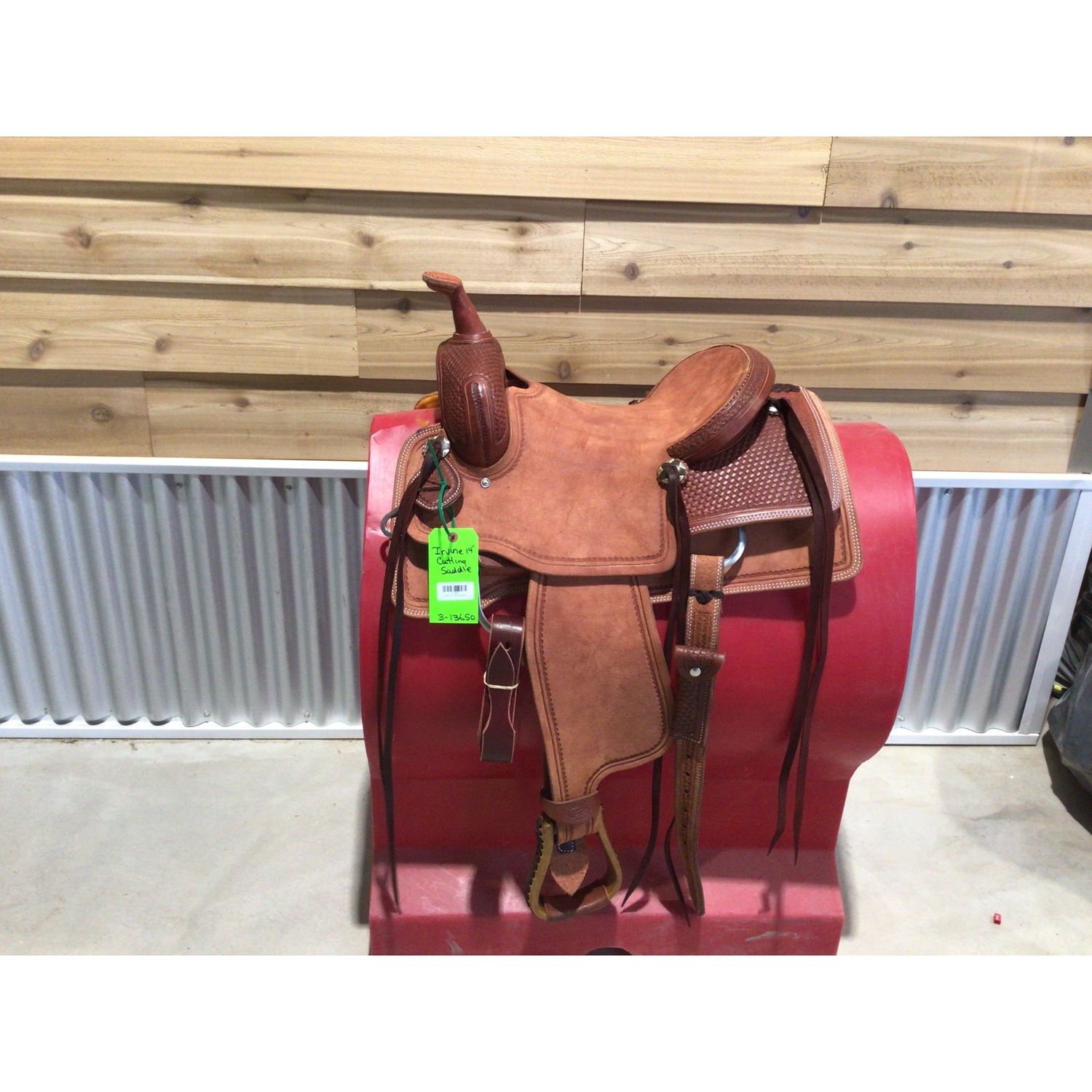 Irvine 14" Cutting Saddle