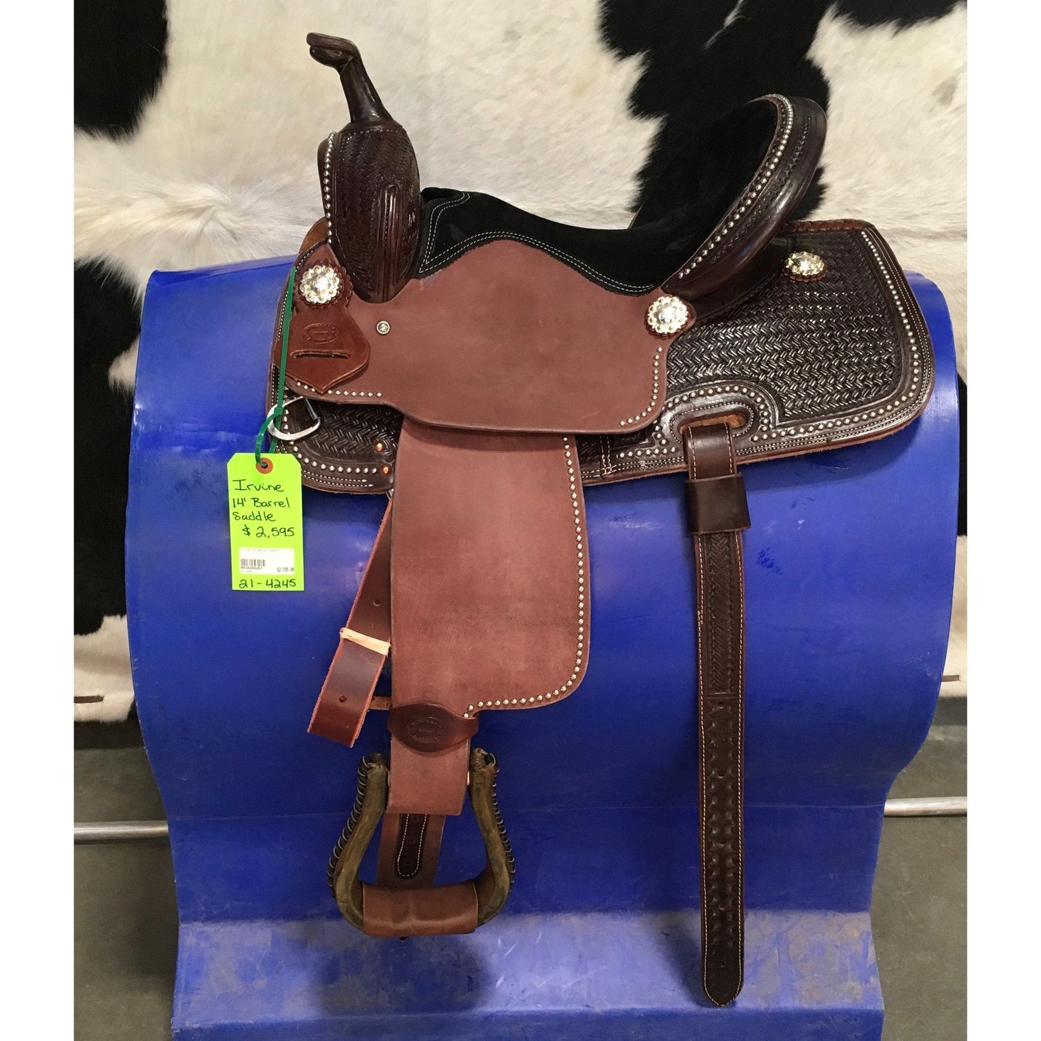 Irvine 14" Barrel Saddle - 21-4245