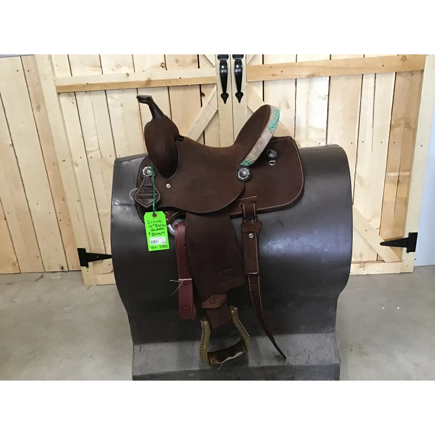 Irvine 13" Barrel Saddle-8