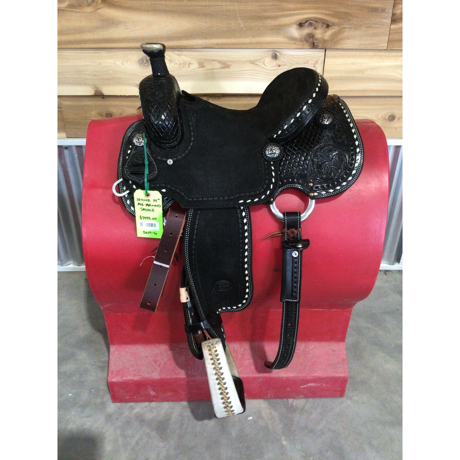 Irvine 14" All Around Saddle-Black