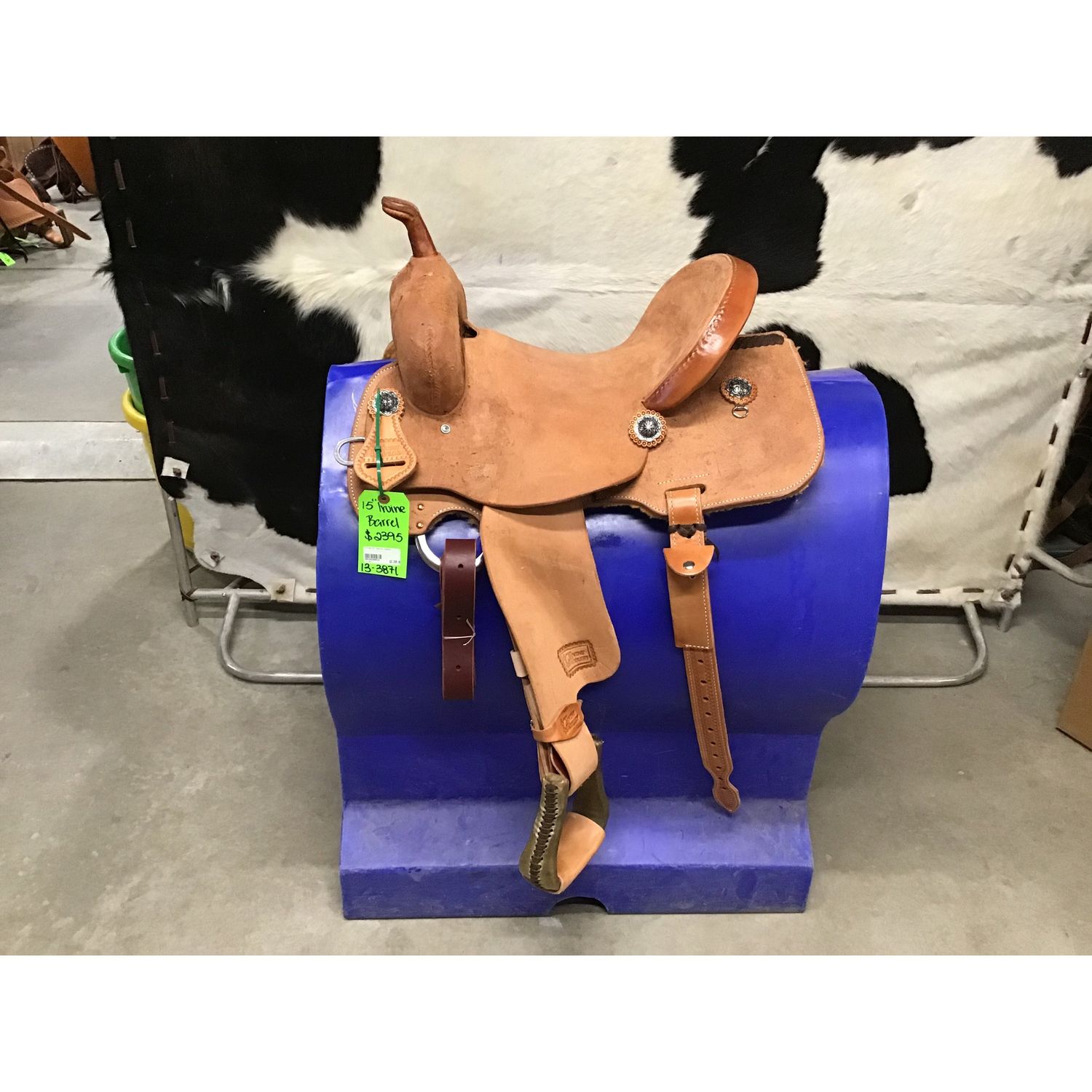 Irvine 15" Barrel Saddle - 13-3871