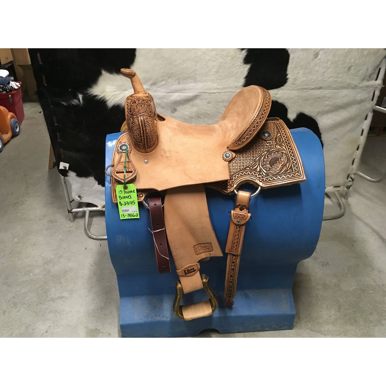 Irvine 15" Barrel Saddle - 13-3862
