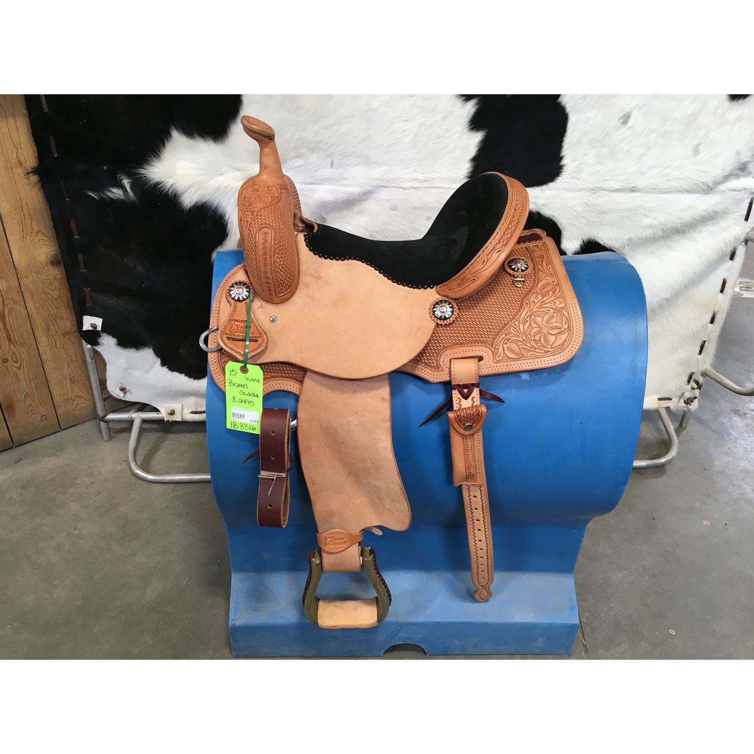 Irvine 15" Barrel Saddle-56