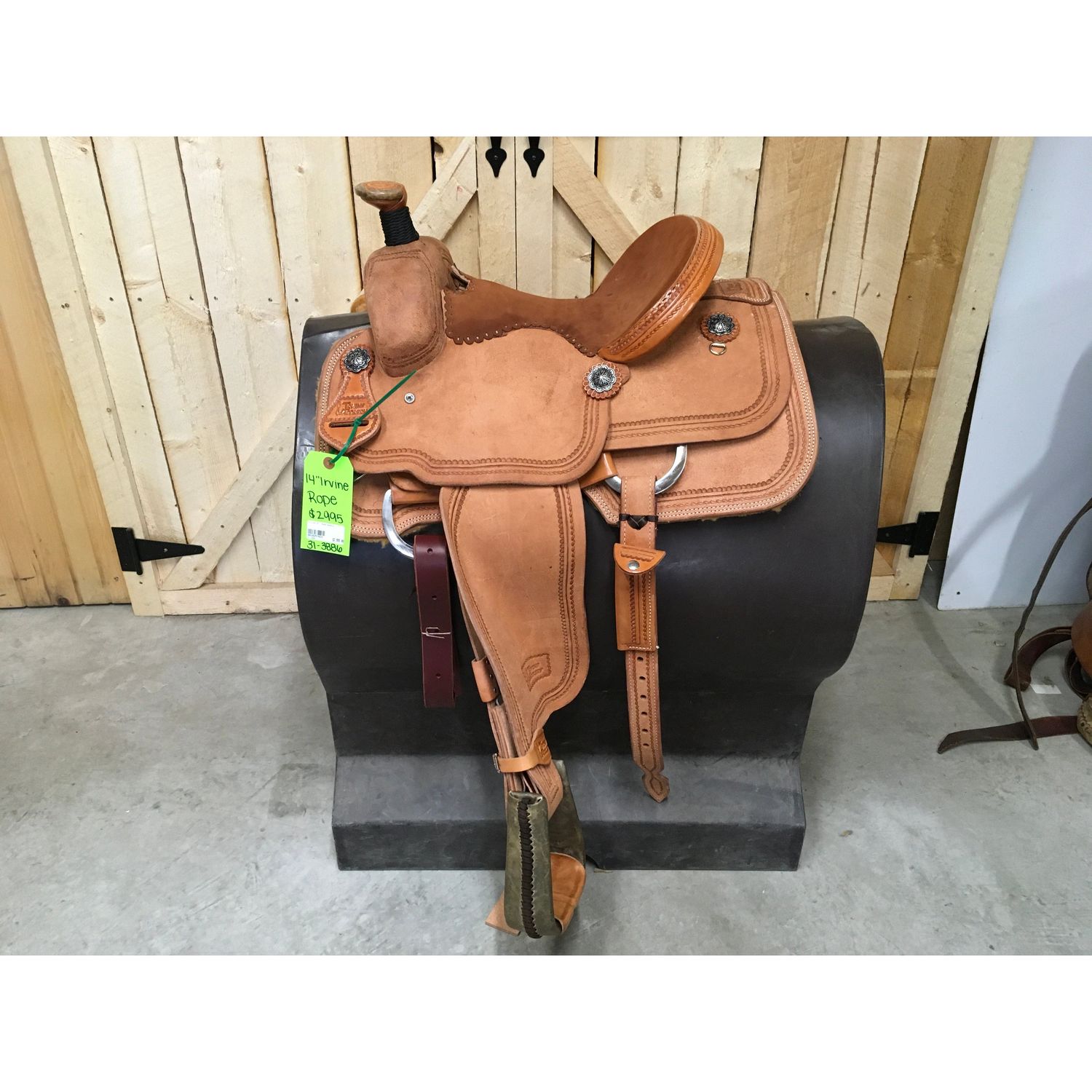 Irvine 14" Rope Saddle