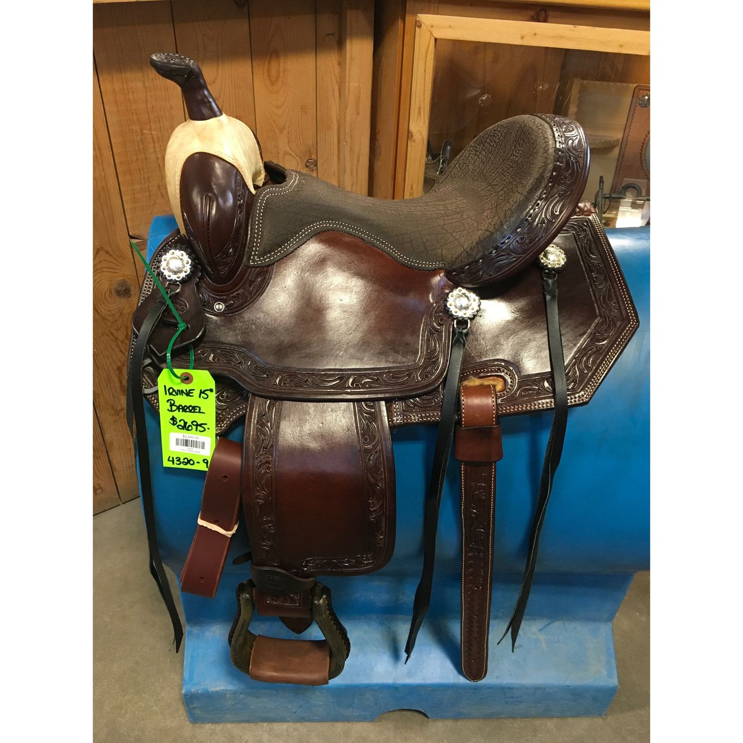 Irvine 15" Barrel Saddle-5