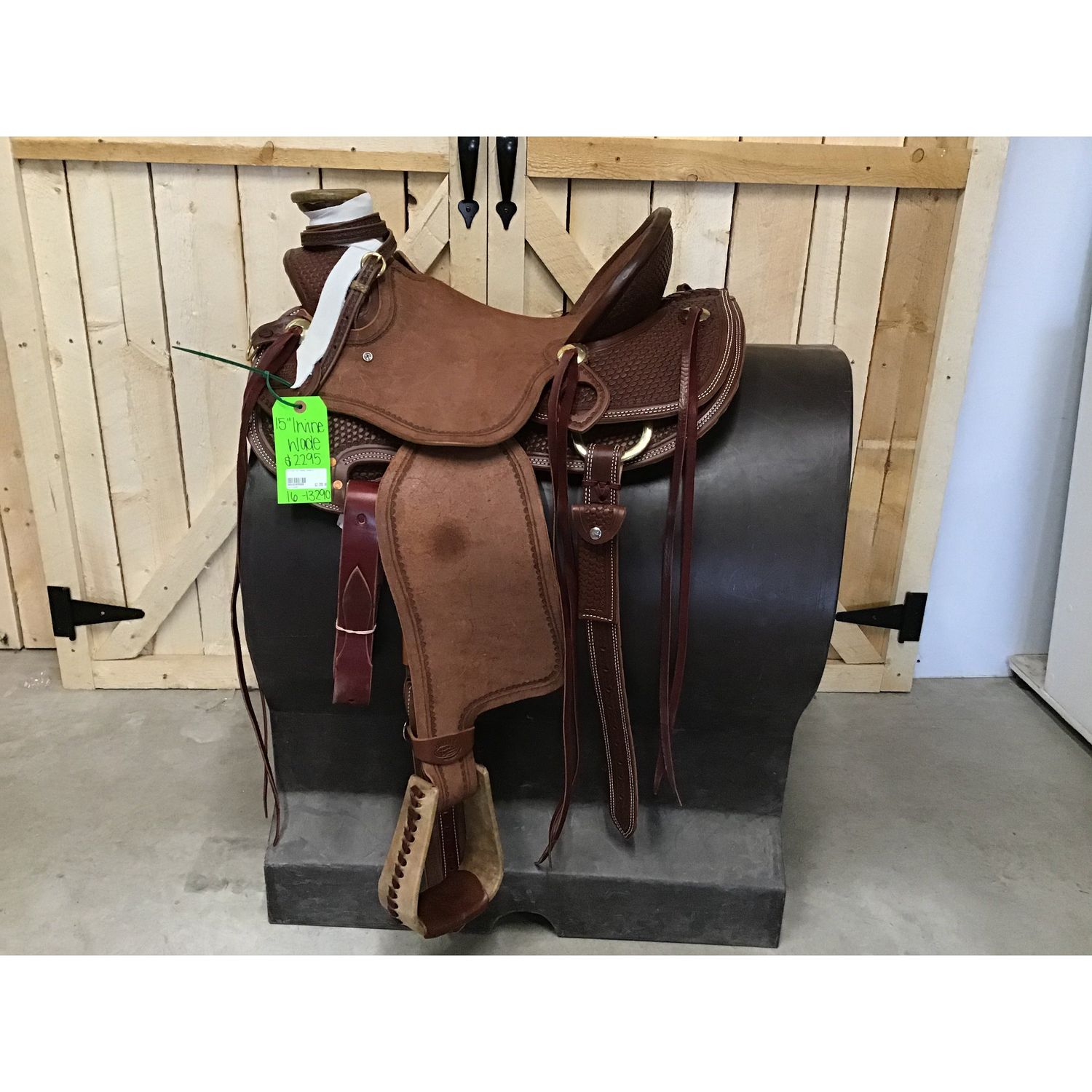 Irvine 15" Wade Saddle - 16-13290