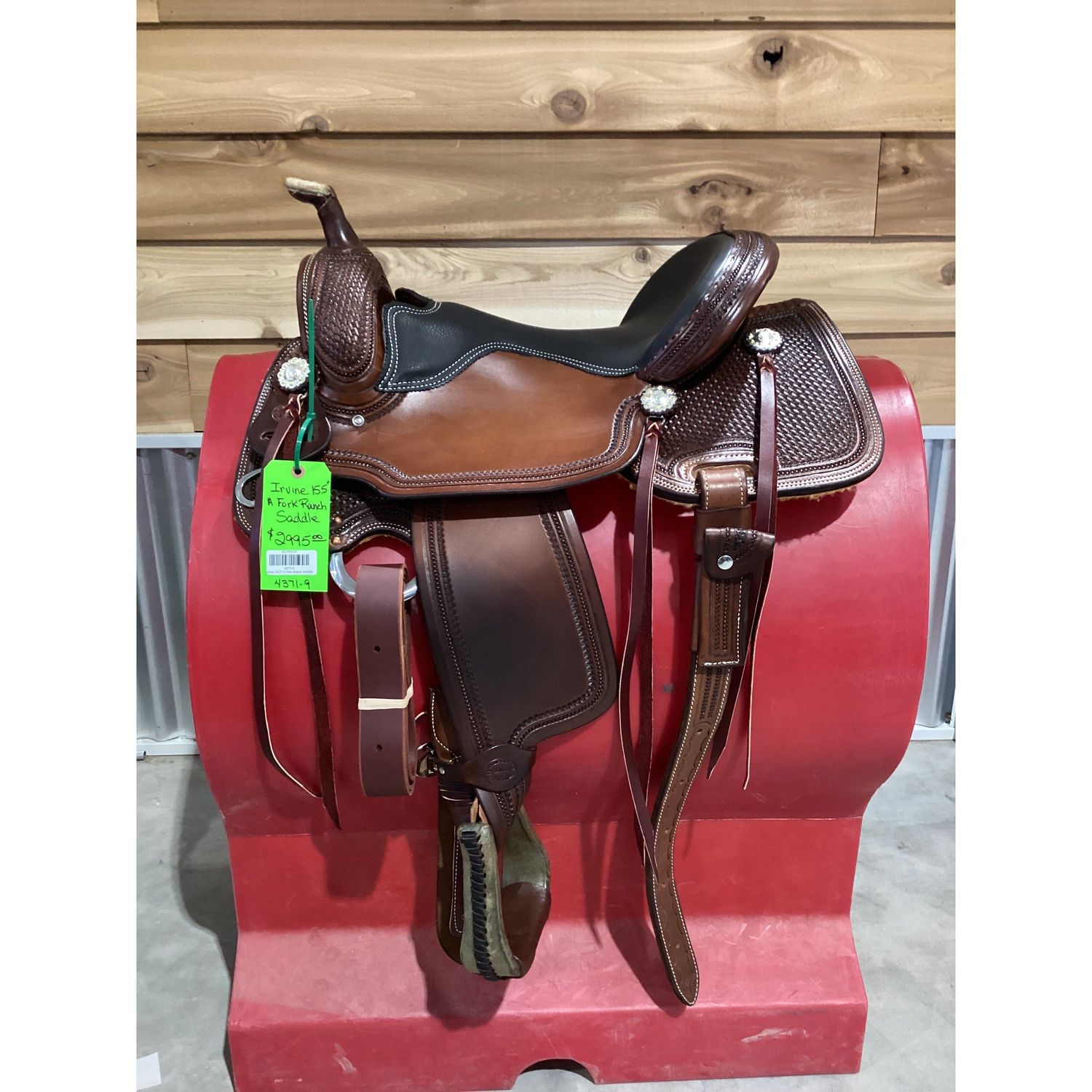 Irvine 15.5" A-Fork Ranch Saddle-1