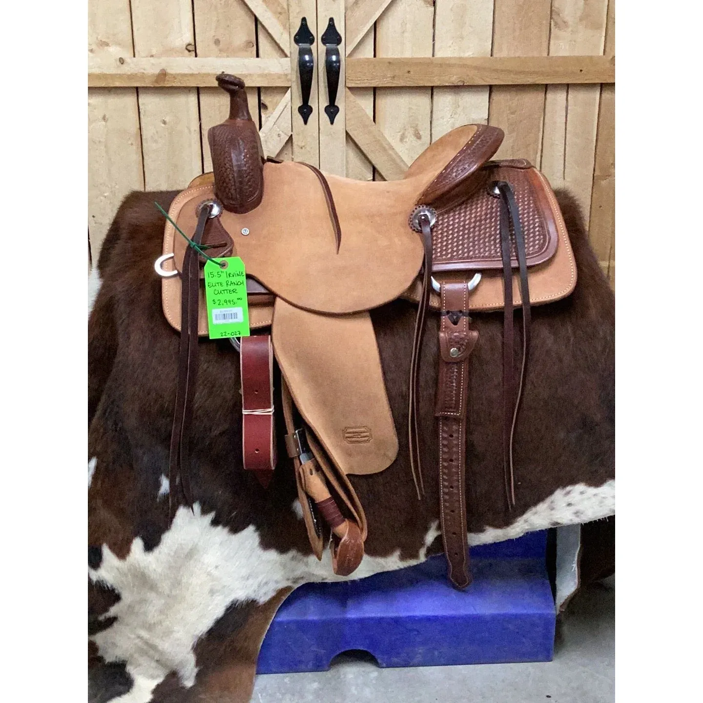 Irvine 15.5" Elite Ranch Cutting Saddle