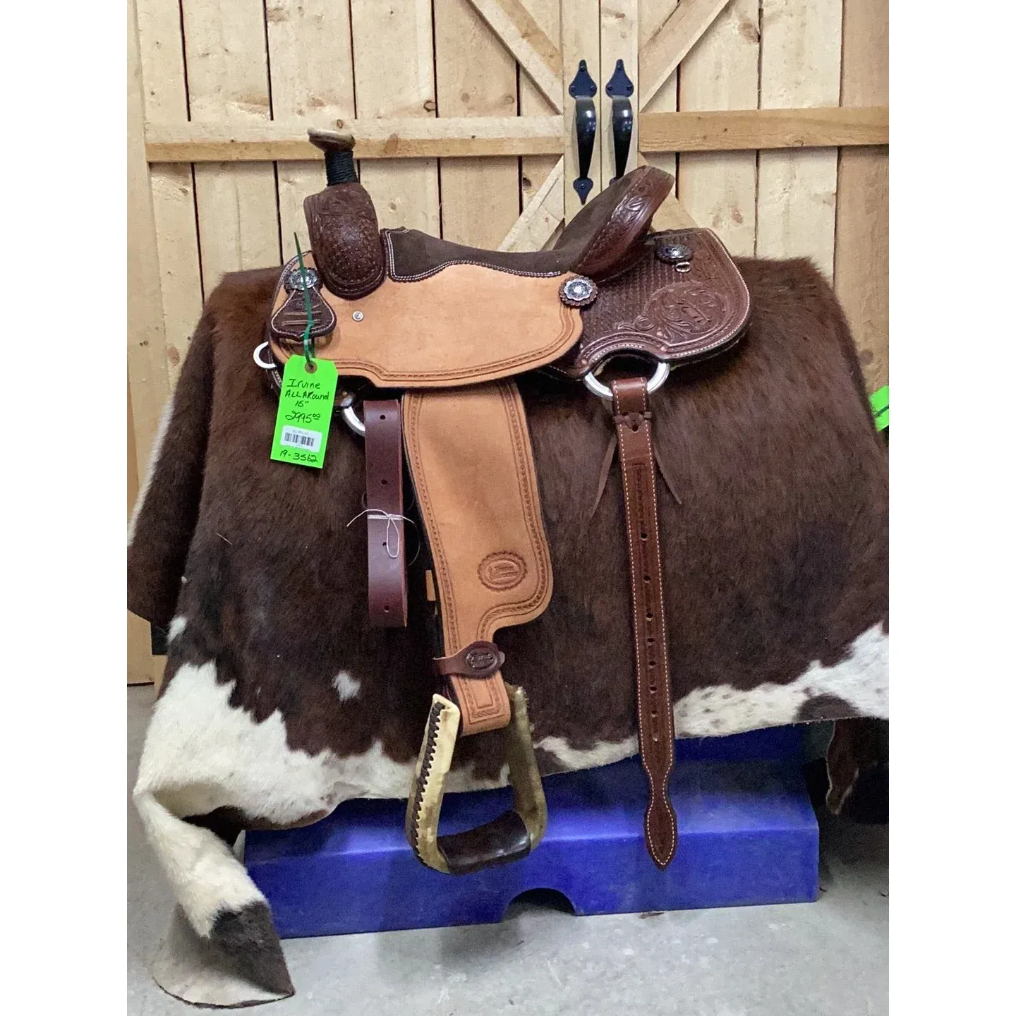 Irvine 15" All Around Saddle-4