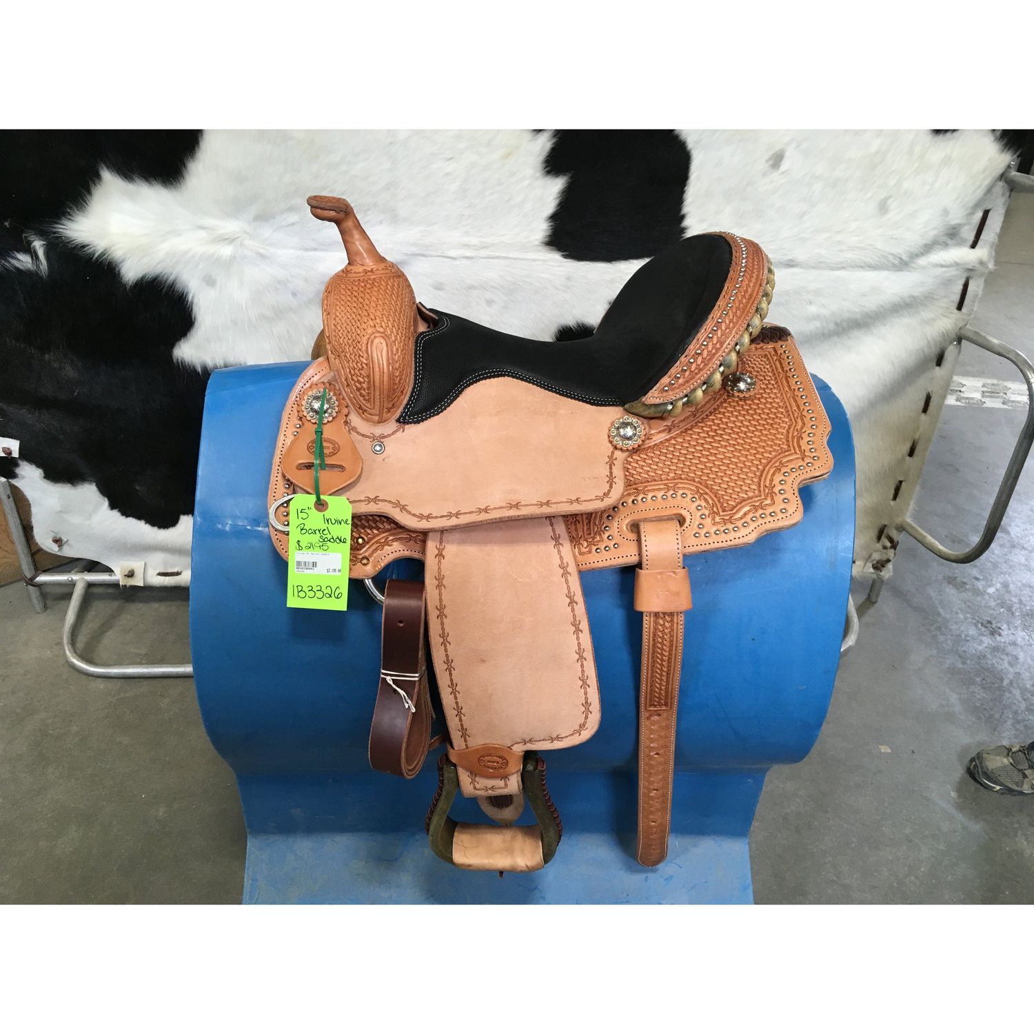 Irvine 15" Barrel Saddle-27