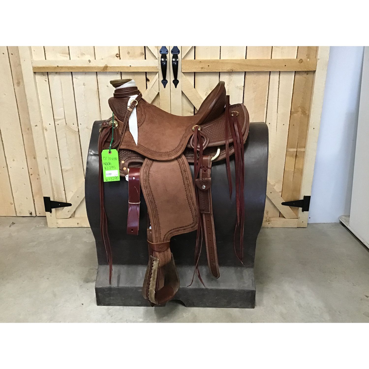 Irvine 15" Wade Saddle - 6-13290