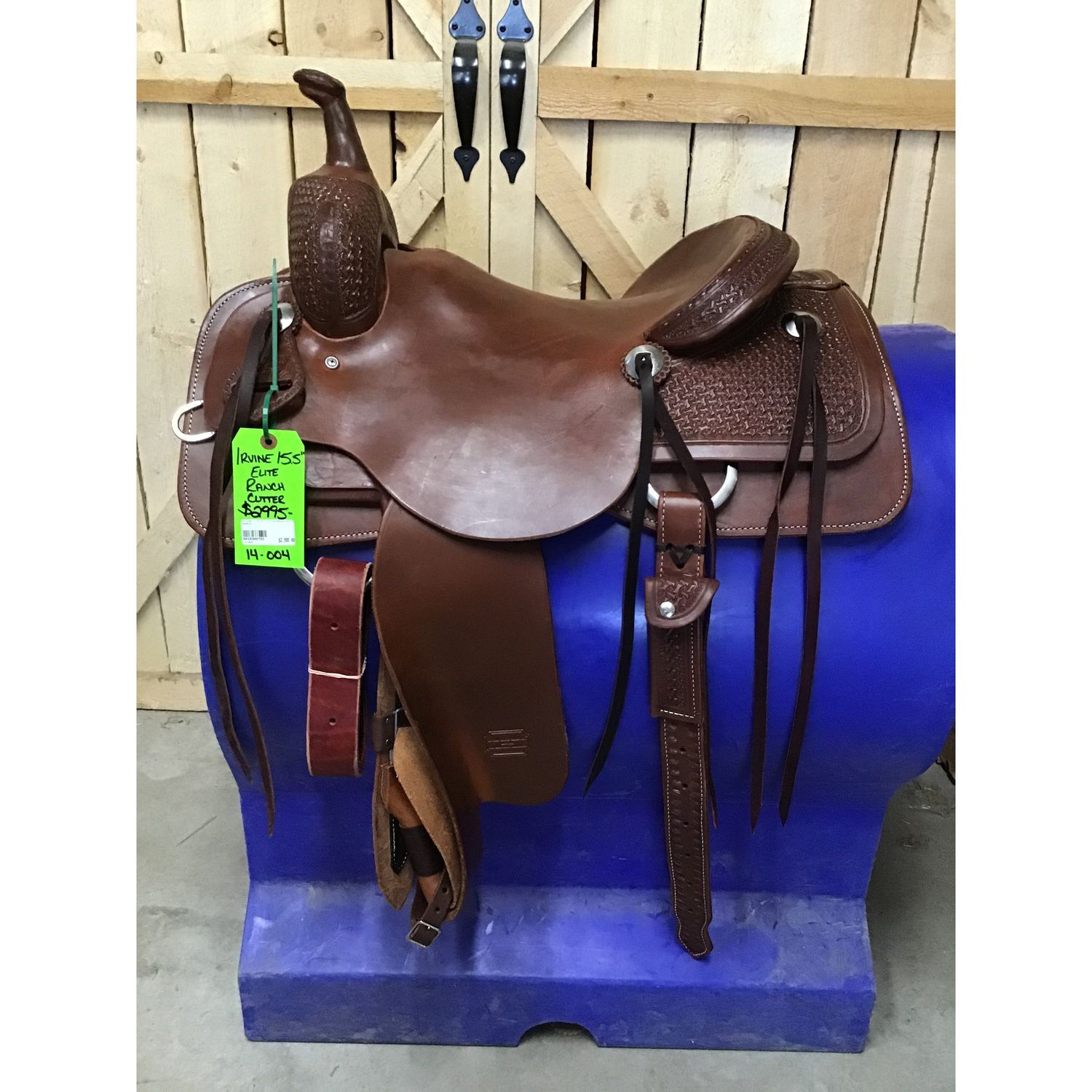 Irvine 15.5" Elite cutting Saddle - 14-004