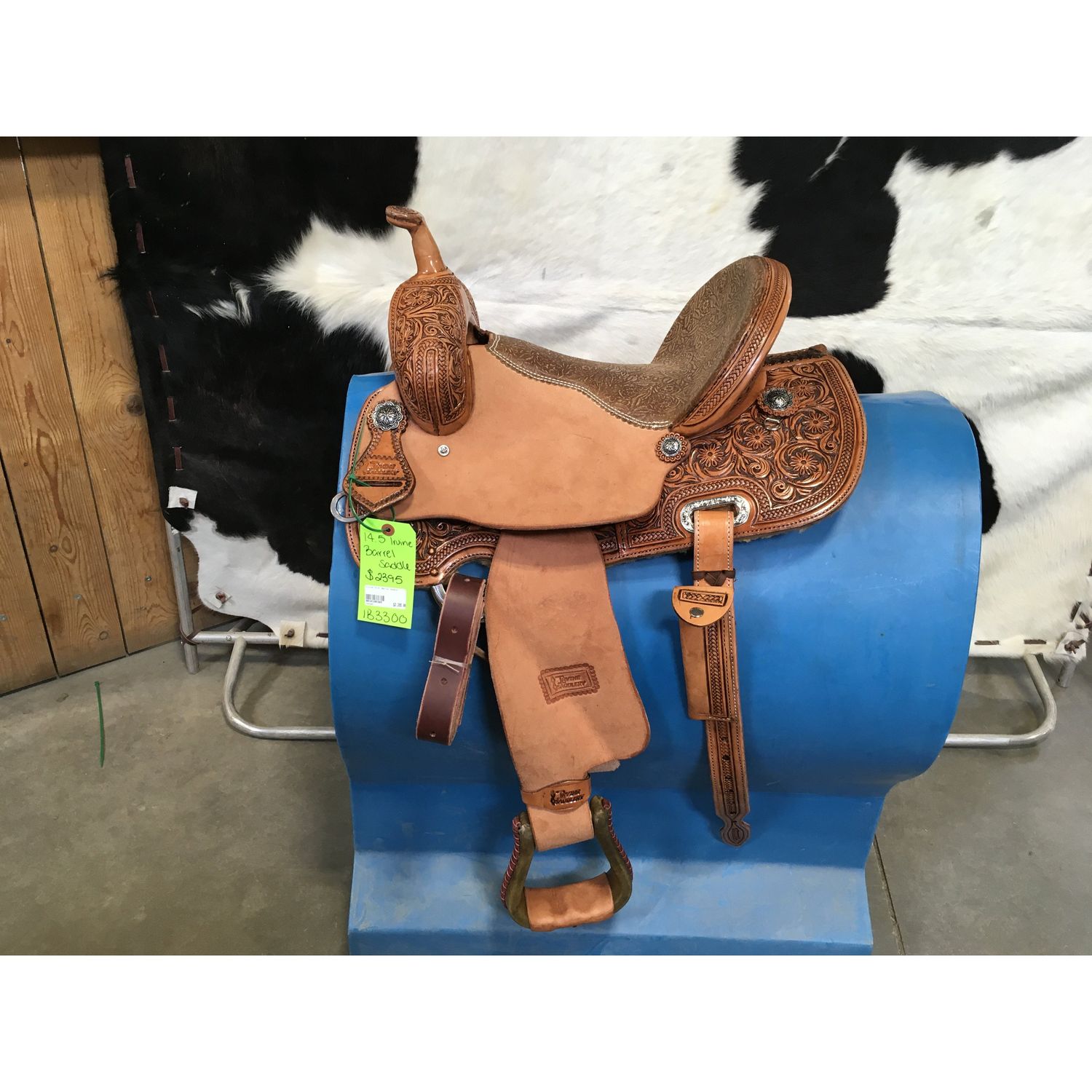 Irvine 14.5" Barrel Saddle-34