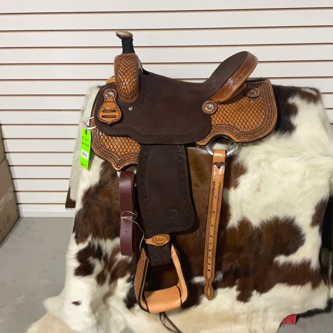 Irvine 15" All Around Saddle-1