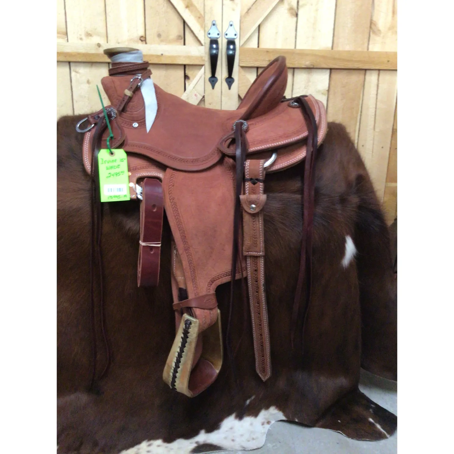 Irvine 15" Rough Out Wade Ranch Saddle