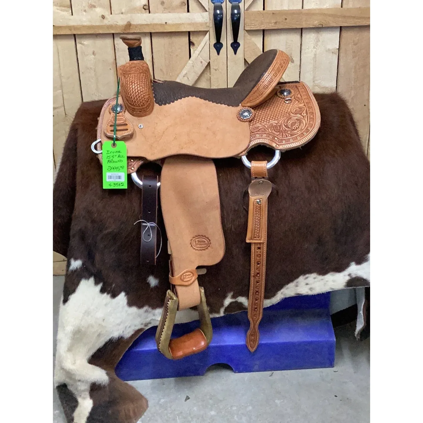 Irvine 15.5" All Around Saddle-6