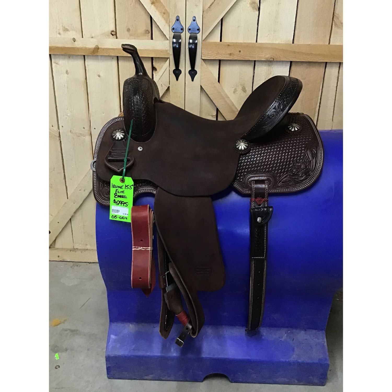 Irvine 15.5" Elite Barrel Saddle - 05-004