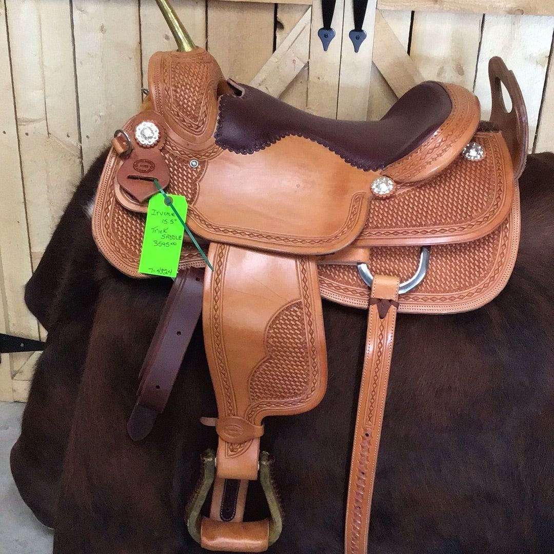 Irvine 15.5" Trick Saddle-1