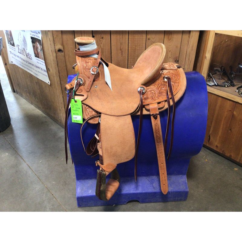 Irvine 14" Wade Saddle - 24-4311