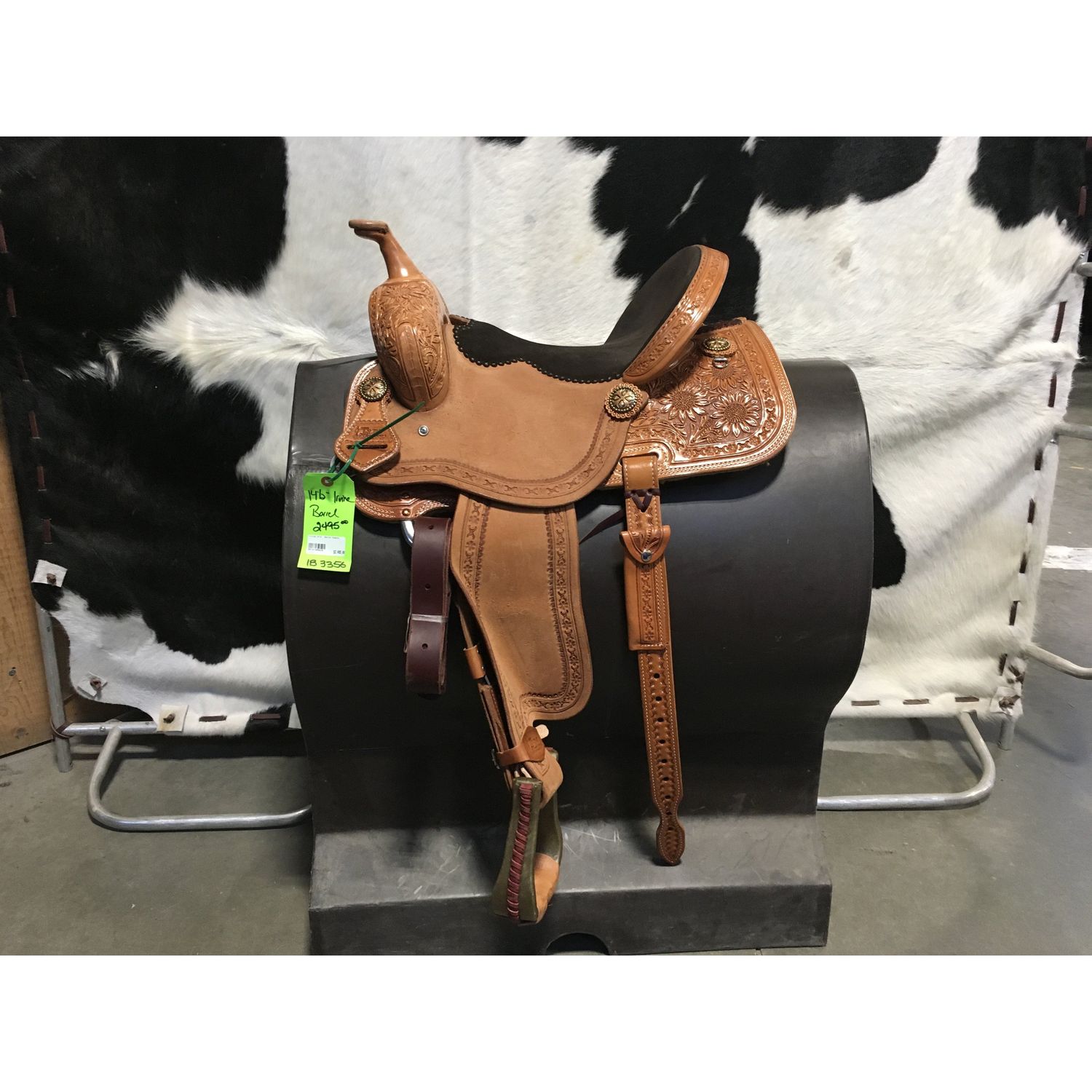 Irvine 14.5" Barrel Saddle-16